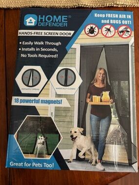 Hands-Free Magnetic Screen Door